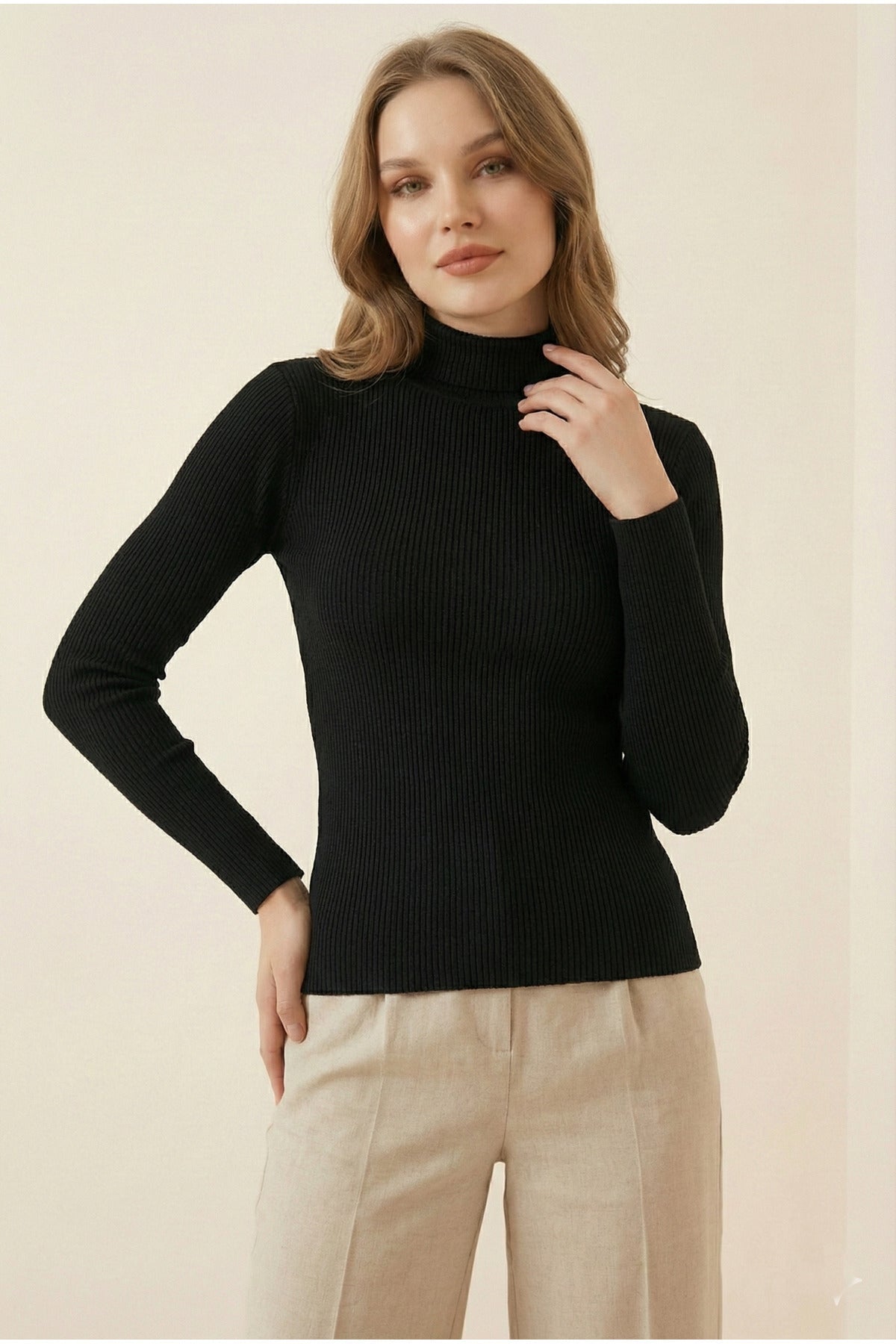 Yarım Balıkçı Yaka Kaşkorse Kumaş Body